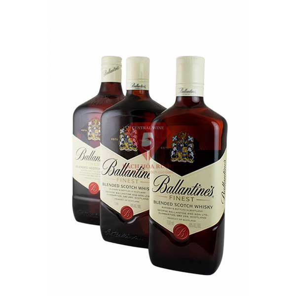 Giá rượu Ballantines Finest là bao nhiêu?