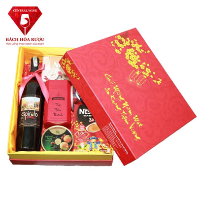 Các hộp quà, set quà tết với rượu vang, rượu mạnh nhập khẩu tại Bách Hóa Rượu