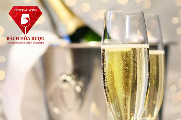 Rượu Sparkling Wine Chardonnay OR