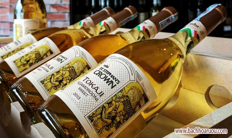 St. Stephan's Crown Tokaji Szamorodni Sweet 2013