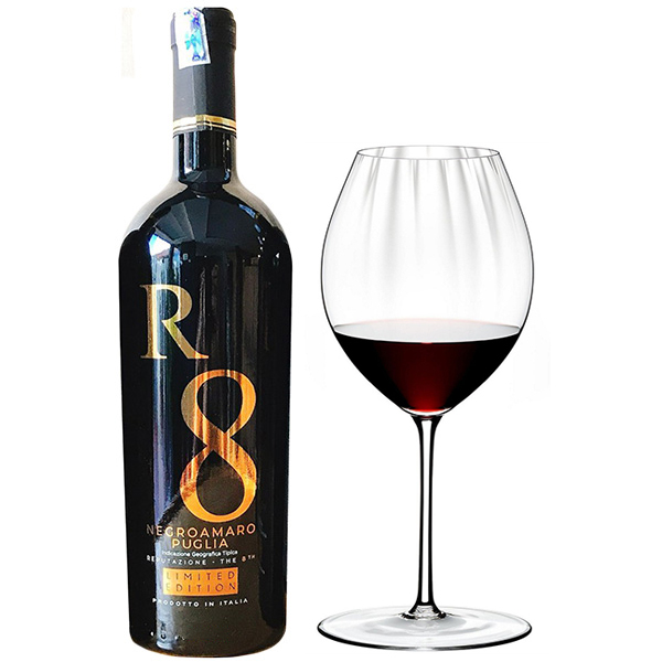 Rượu vang ý R8 Limited Edition