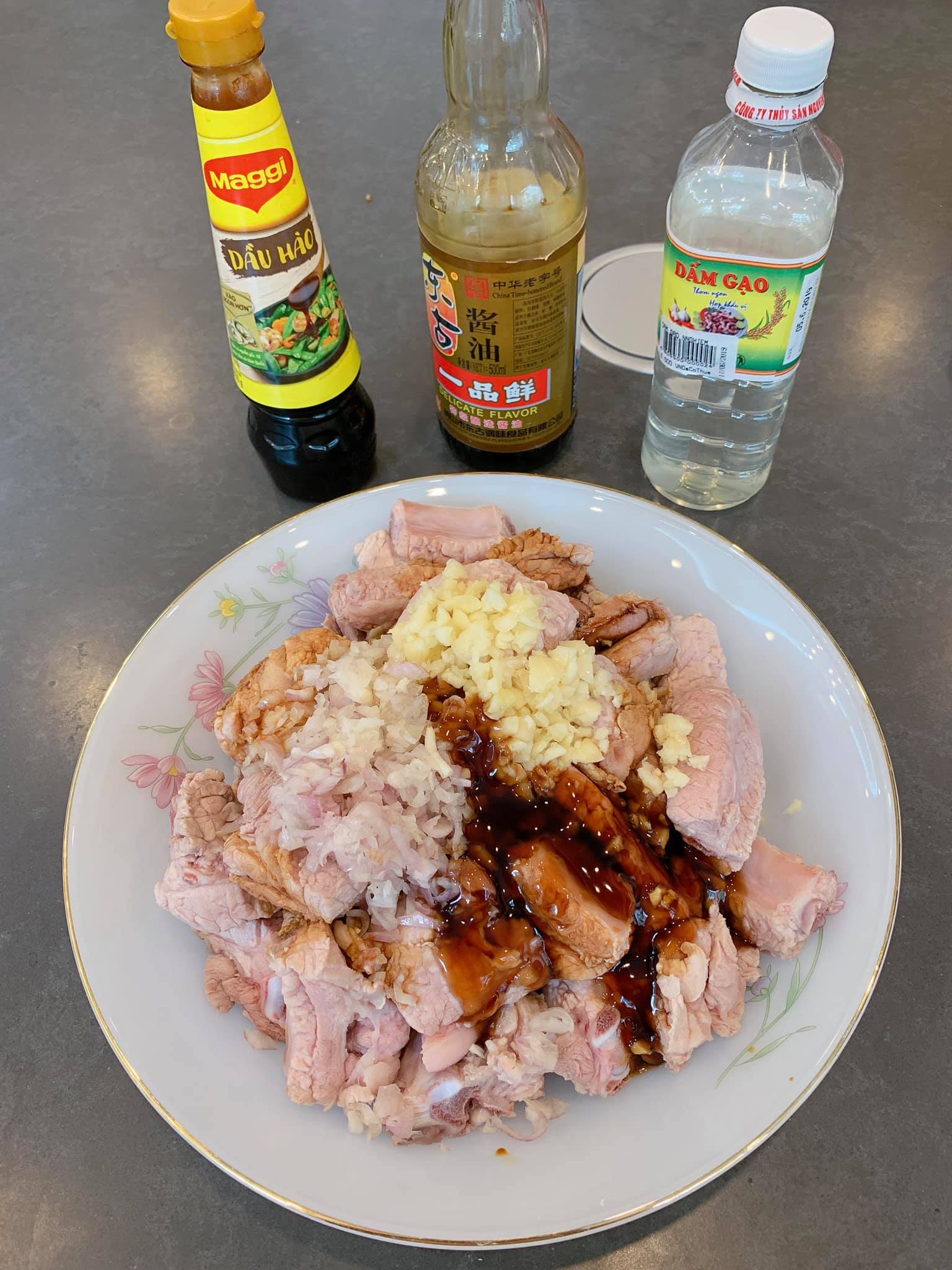 cách làm sườn xào chua ngọt