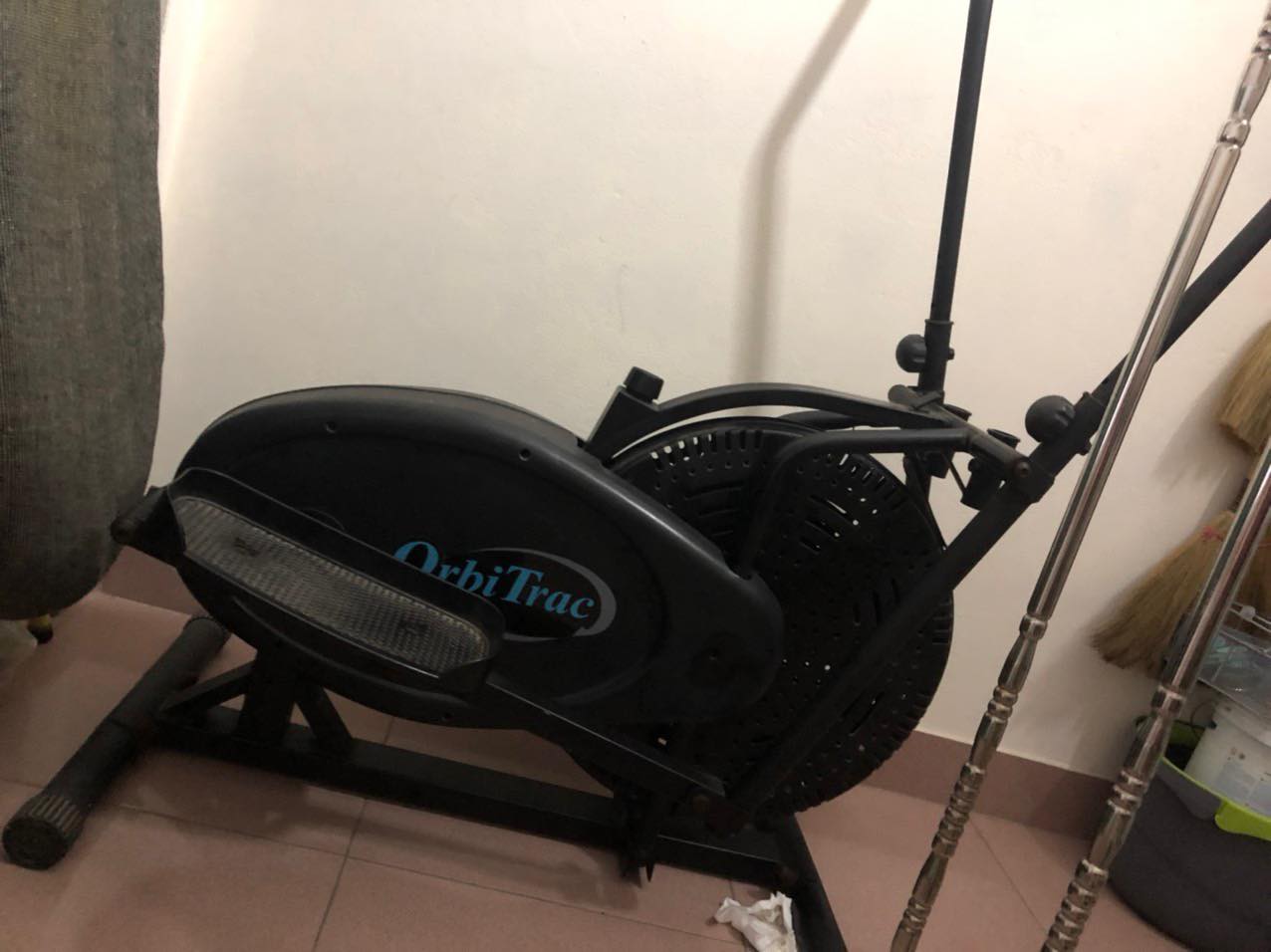 thay dây phanh hãm