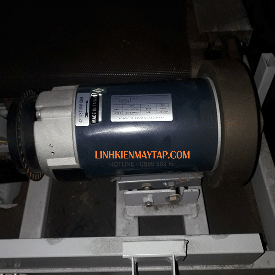 thay mo to may chay bo