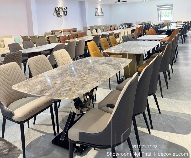 Không gian trưng bày bàn ghế ăn showroom Nội Thất Bình Dương