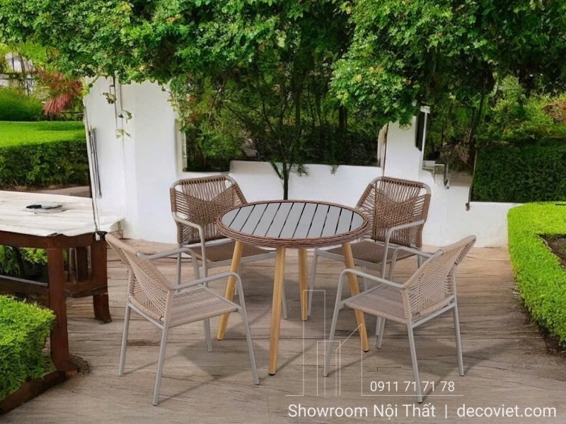 bàn ghế cafe sân vườn ngoài trời