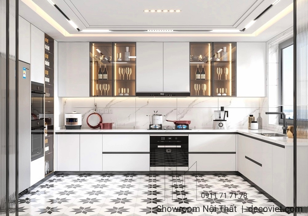 Tủ bếp chữ U màu trắng phong cách tối giản cho không gian bếp sáng