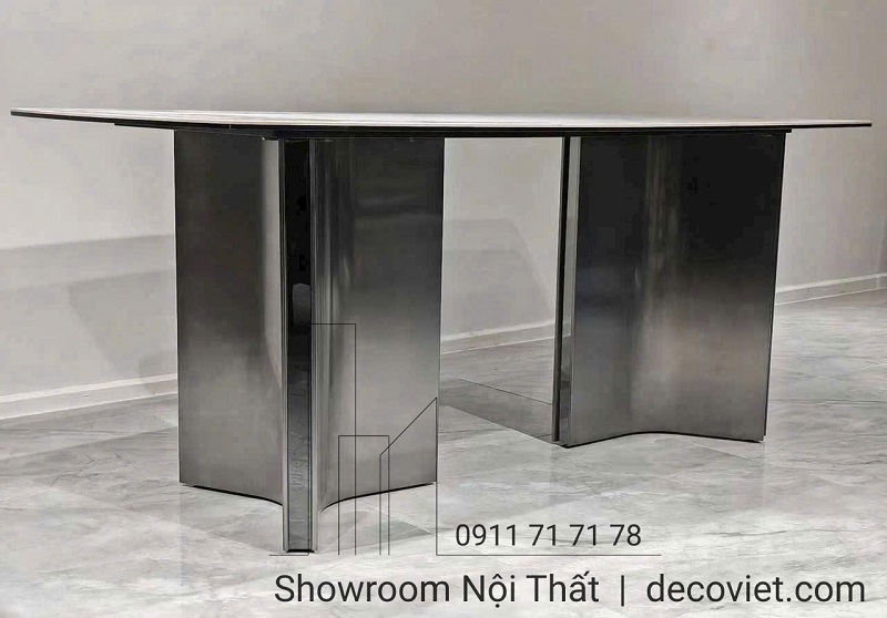 bàn ăn mặt đá 4 ghế
