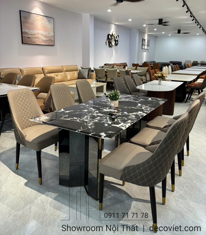 Bộ bàn ăn mặt đá đen vân hiện đại tại showroom DecoViet