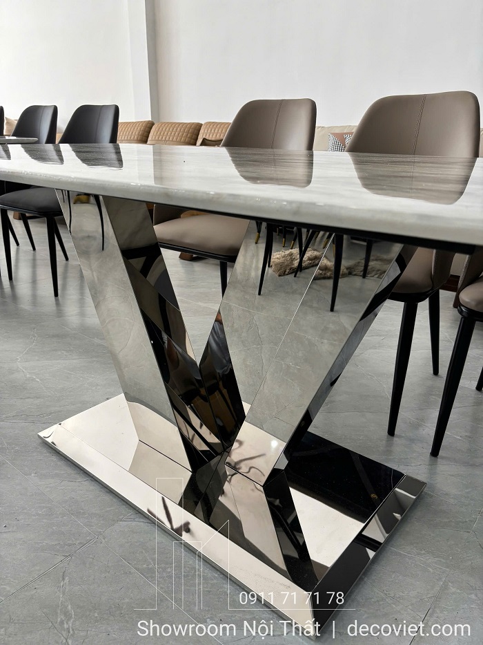 Combo bàn ghế ăn màu be sang trọng, phù hợp phòng bếp hiện đại