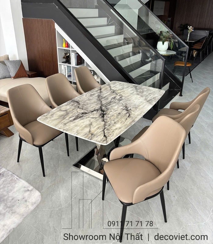 Bộ bàn ăn 6 ghế mặt đá chân inox hiện đại tại showroom DecoViet