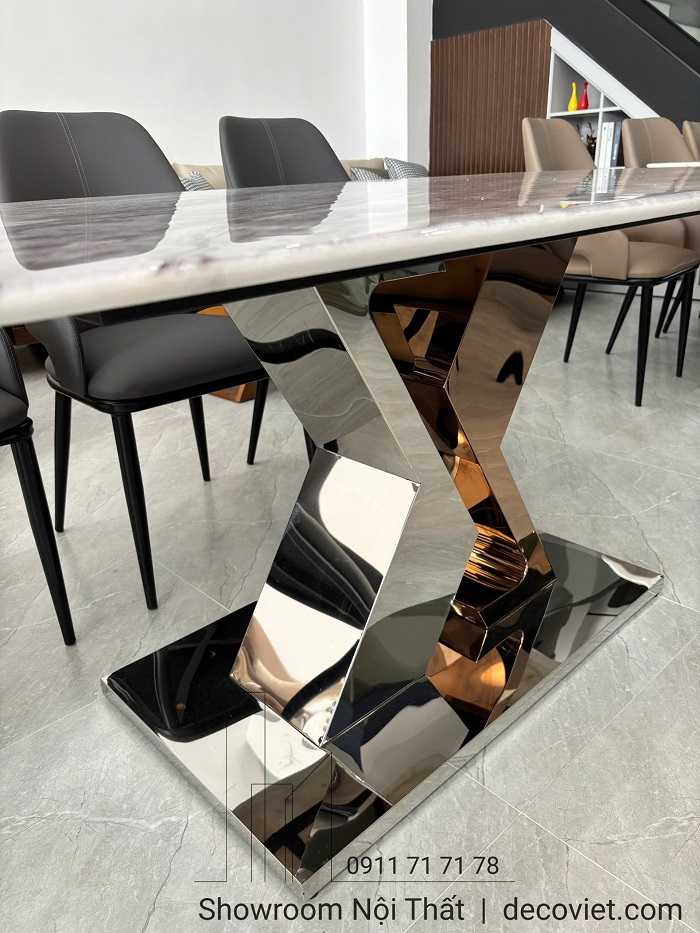 Hình ảnh thực tế bộ bàn ăn 6 người tại showroom DecoViet