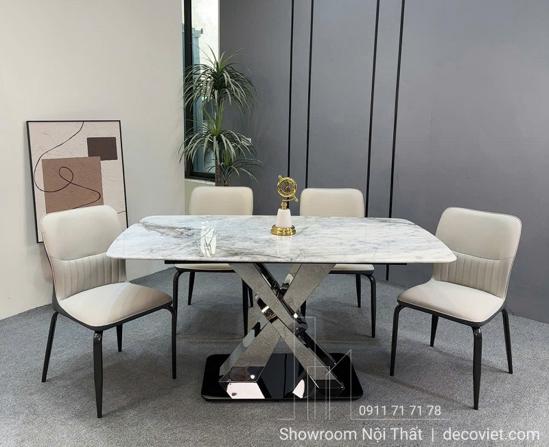 bàn ăn mặt đá 4 ghế