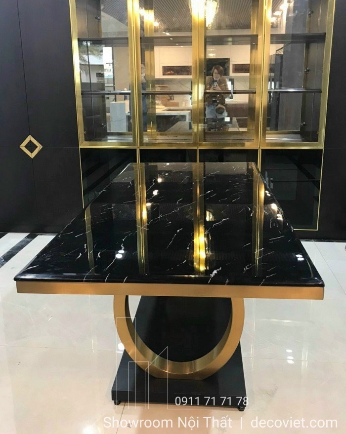 bàn ăn mặt đá cao cấp