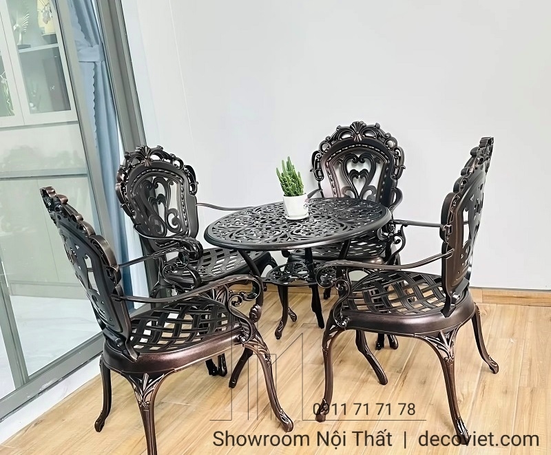 mẫu bàn ghế sân vườn tân cổ điển 4 người