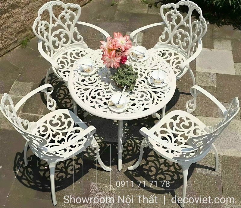 bàn ghế nhôm đúc chuẩn công thái học thiết kế hiện đại