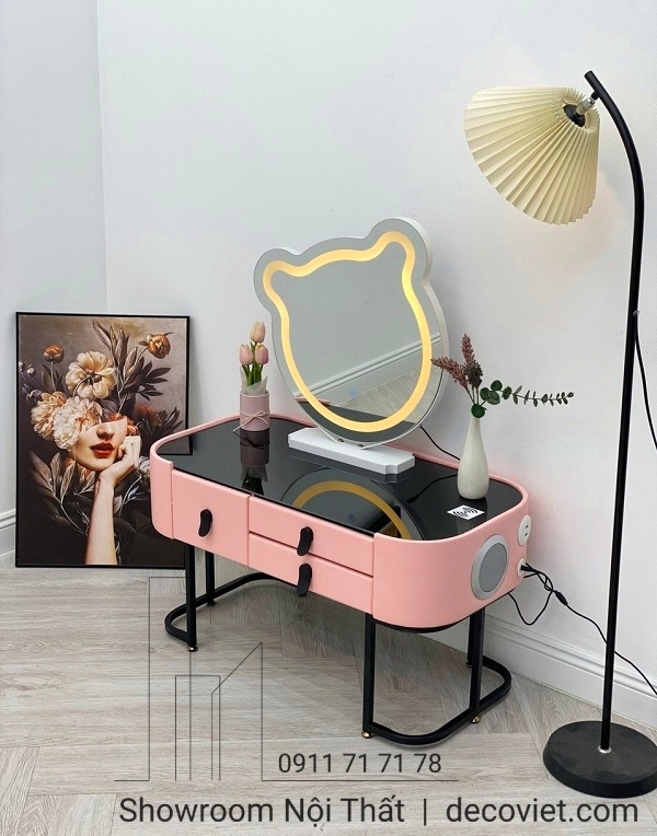 bàn trang điểm ngồi bệt có đèn