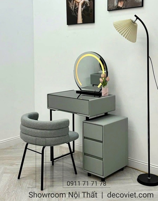 bàn trang điểm nhỏ gọn