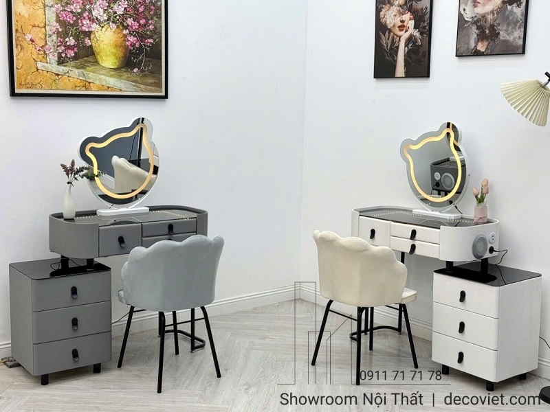 bàn trang điểm nhỏ gọn hiện đại