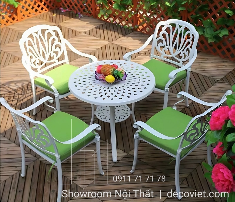 bộ bàn ghế sân vườn chất liệu nhôm đúc bền theo thời gian