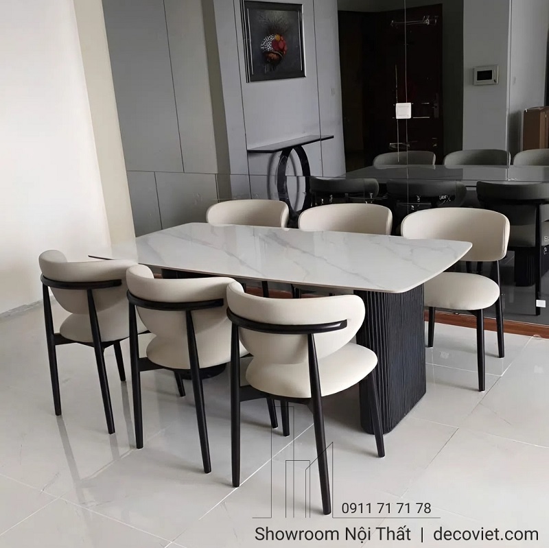 bàn ăn mặt đá cao cấp phù hợp chung cư, nhà phố