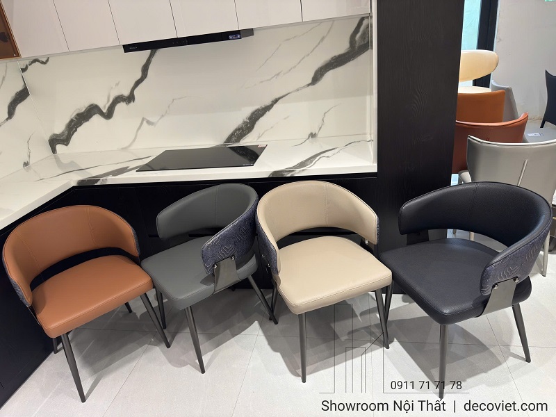 hình ảnh thực tế ghế ăn bọc da 573s trưng bày tại showroom Nội Thất DecoViet