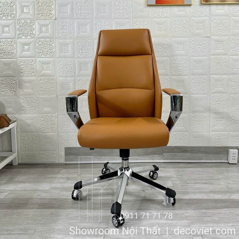 Tay vịn kim loại bọc da chắc chắn – nâng cao trải nghiệm sử dụng