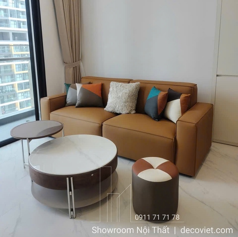 Phòng khách tiện nghi với sofa băng hiện đại nhỏ gọn