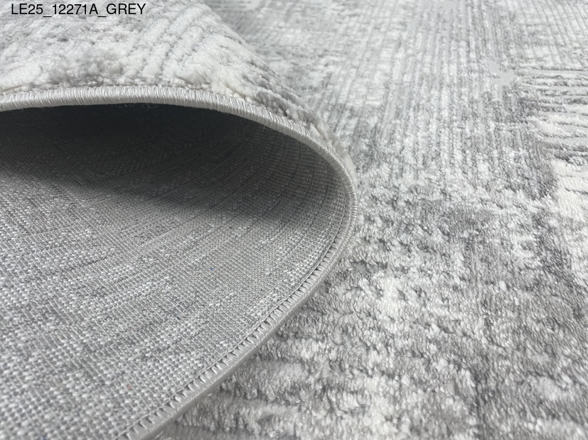 Chất liệu mềm mại, an toàn cho sàn gỗ và thân thiện với trẻ nhỏ.