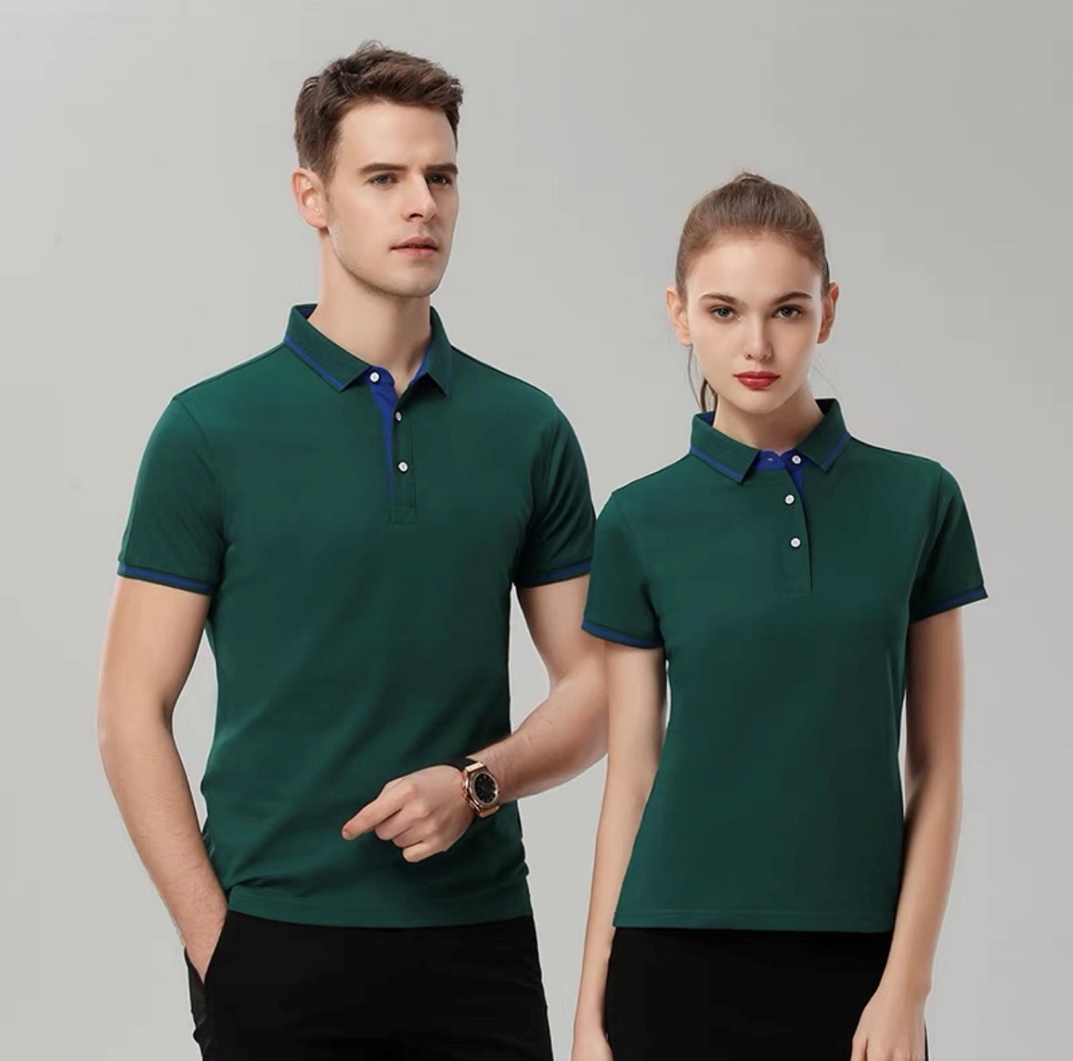 đồng phục áo thun thể hiện sự bình đẳng