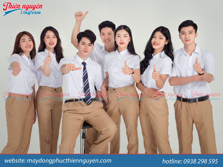 Đặt áo sơ mi đồng phục