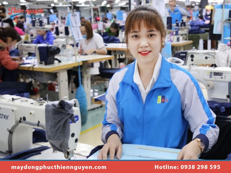 Địa chỉ may đồng phục công nhân may bền, đẹp