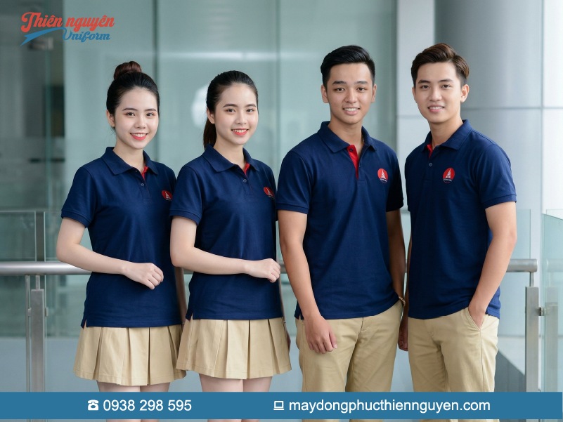 Đồng phục học sinh cấp 3 trường Marie Curie với áo thun polo tay ngắn cổ bẻ mang tính ứng dụng cao, logo được in/thêu sắc nét