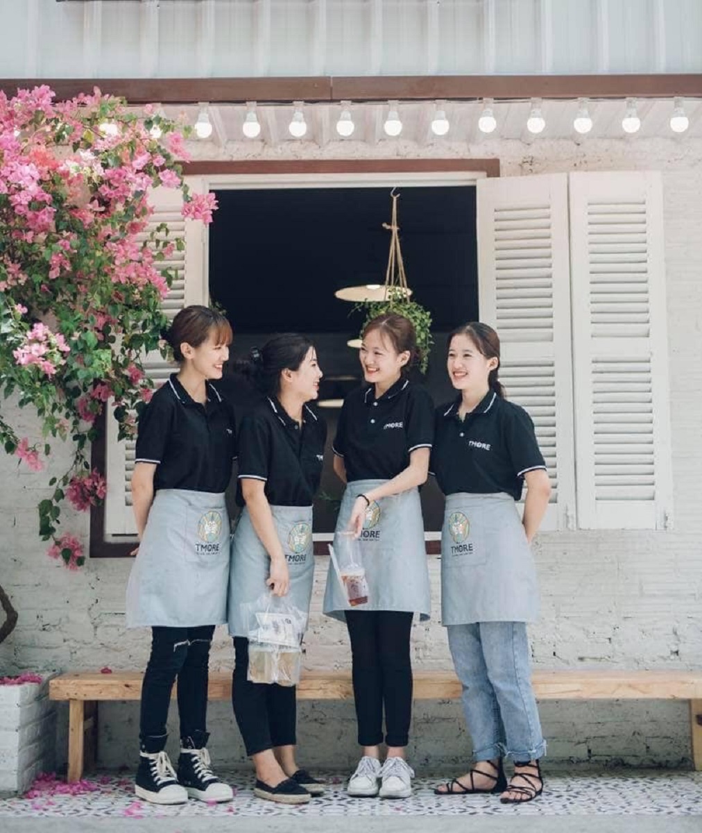 Đồng phục trà chanh giúp phân biệt