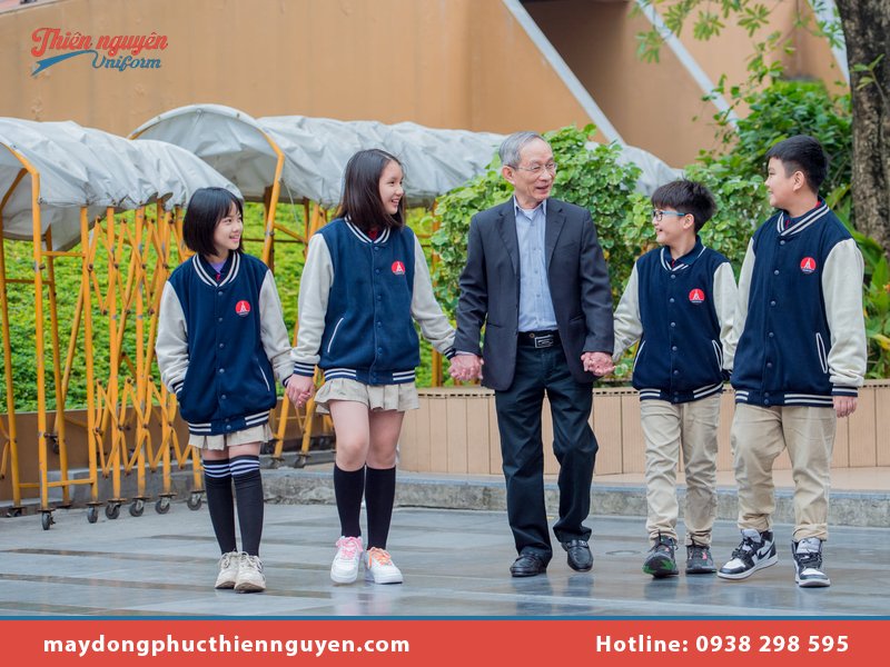 Lịch mặc đồng phục chính khóa và đồng phục thể dục