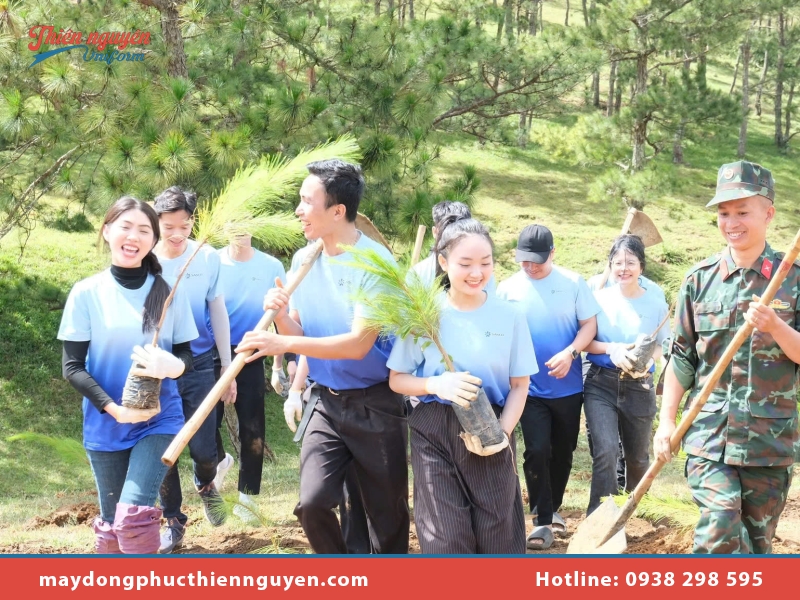 Mặc áo thun sao cho đẹp - 5 bí quyết cần biết