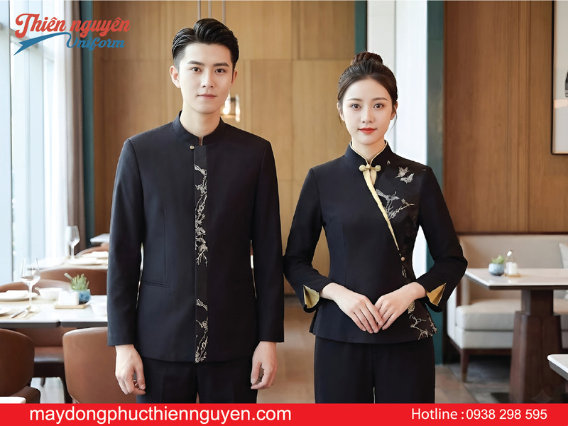 mẫu đồng phục nhà hàng Trung Quốc nam nữ màu đen có họa tiết
