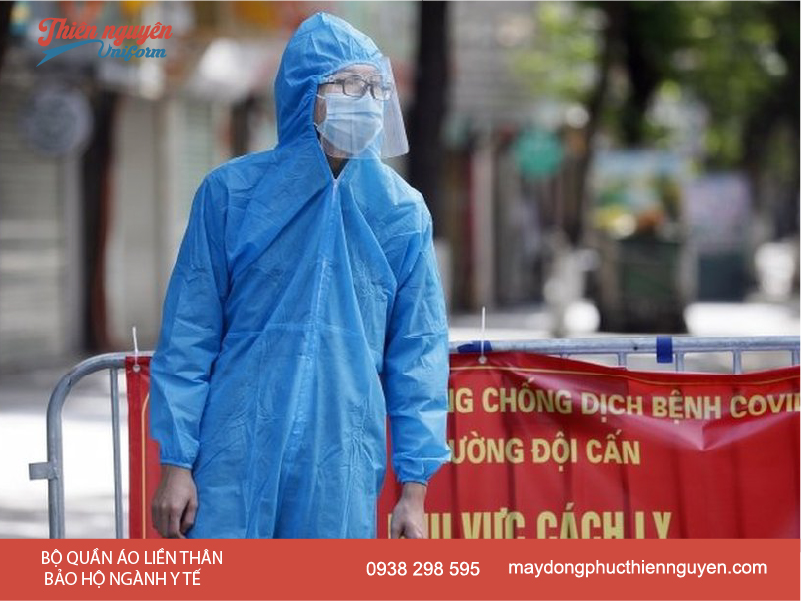 Bộ quần áo bảo hộ thân liền phục vụ trong công tác phòng chống dịch