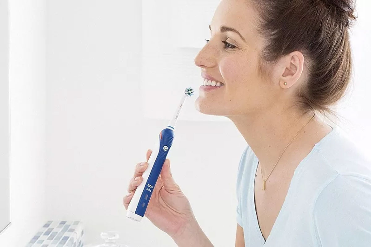 Bàn chải đánh răng điện - Xu hướng mới của thế kỷ 21 Bàn chải đánh răng điện - Xu hướng mới của thế kỷ 21