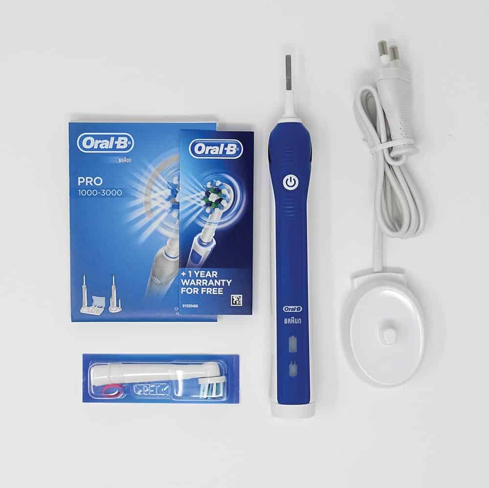 ban chai dien oral-b pro 2 2000
