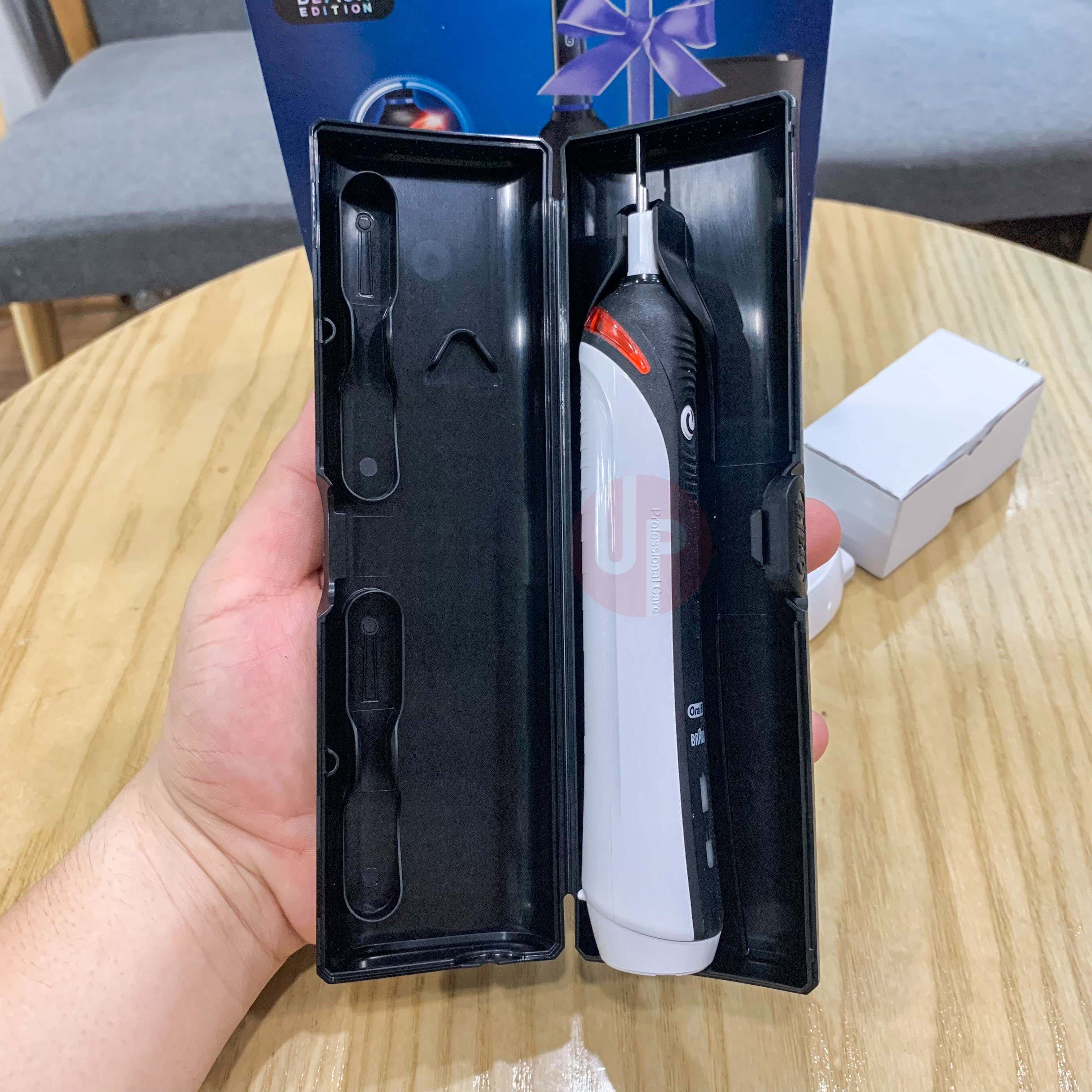 ban chai dien oral b pro 2 2500