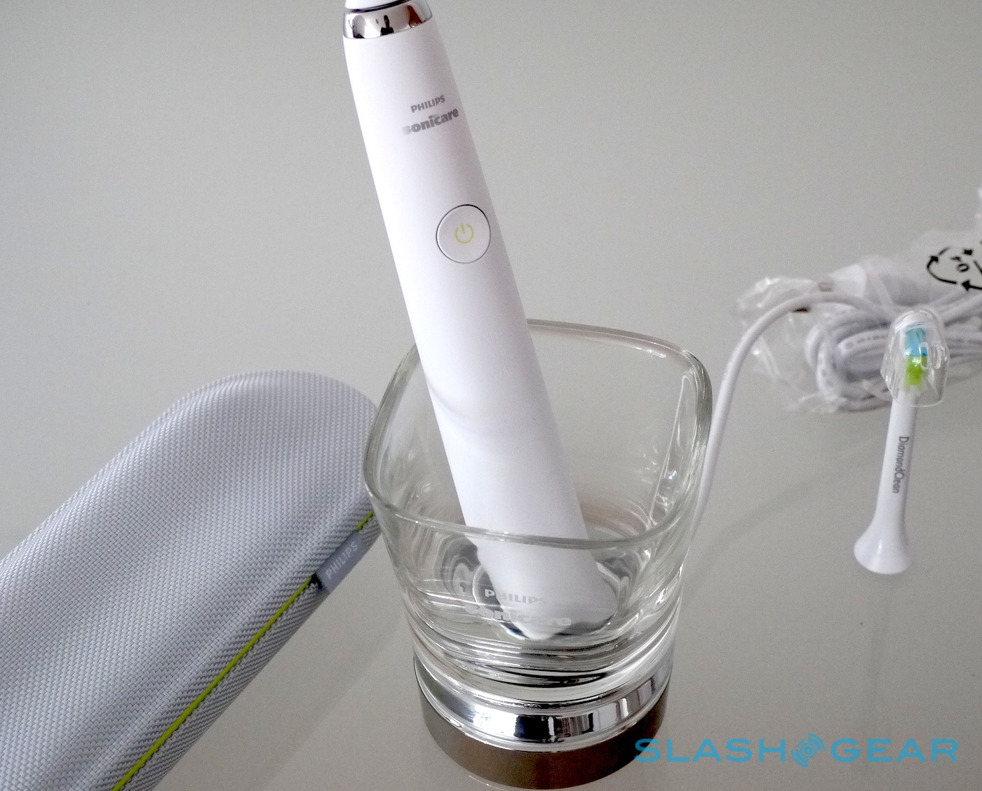 ban chai dien philips sonicare diamondclean classic