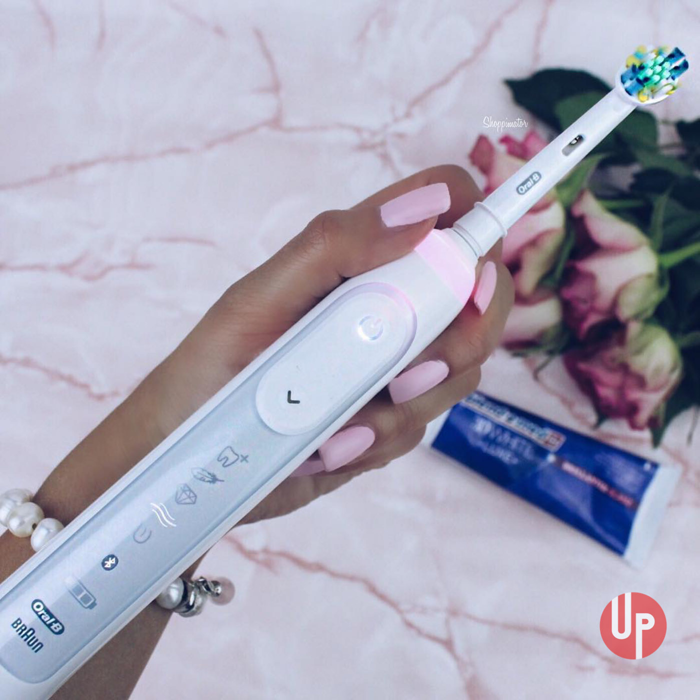 Hình ảnh thực tế sản phẩm bàn chải điện Oral-B Genius X