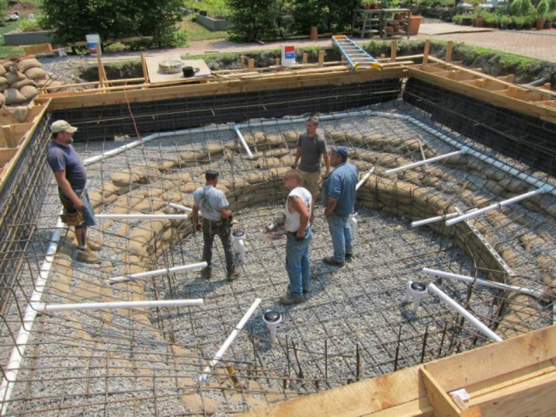 Công đoạn đổ đế