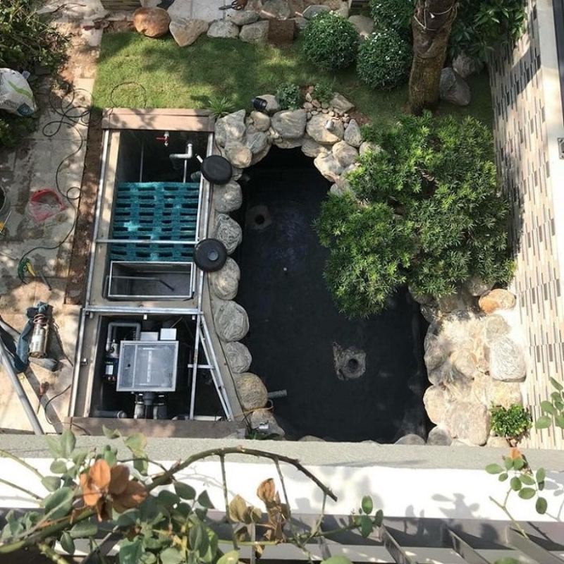 Lắp đặt hệ thống điện và bơm lọc nước