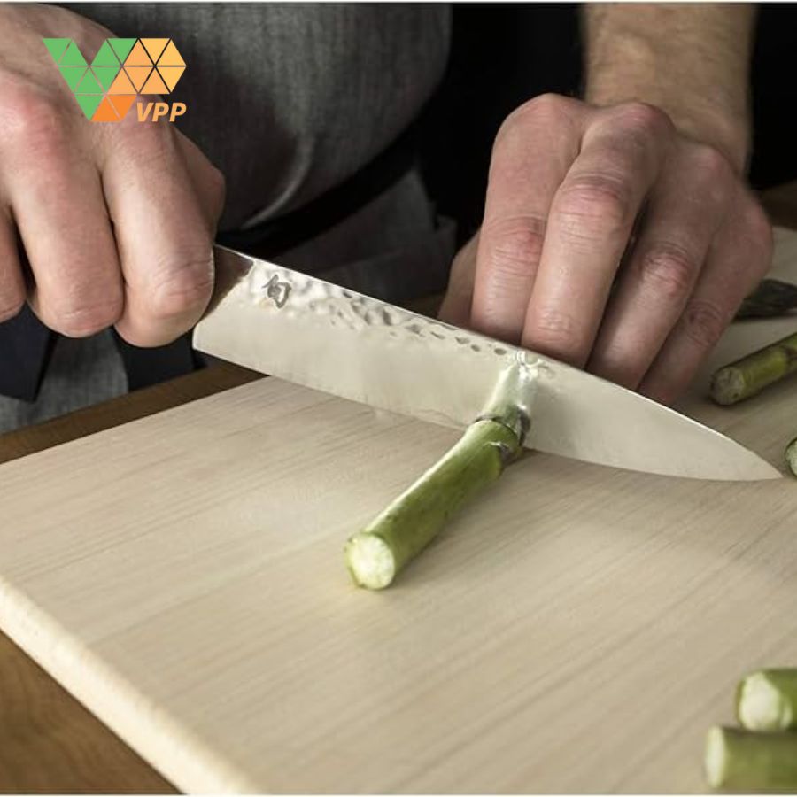 Lưu ý vệ sinh và sử dụng Dao đa năng Shun Premier 16.5cm