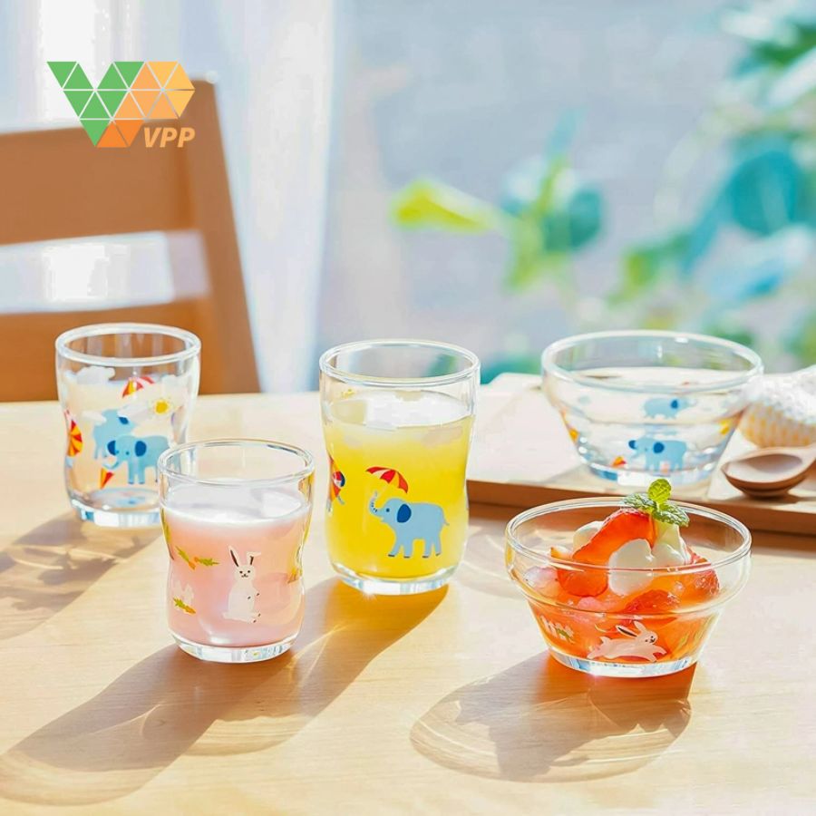 Lưu ý vệ sinh và sử dụng Ly Hide & Seek in hình Tsuyoiko Aderia 185ml