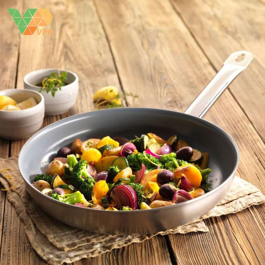 Lưu ý vệ sinh và sử dụng chảo inox chống dính ZWILLING Twin Choice
