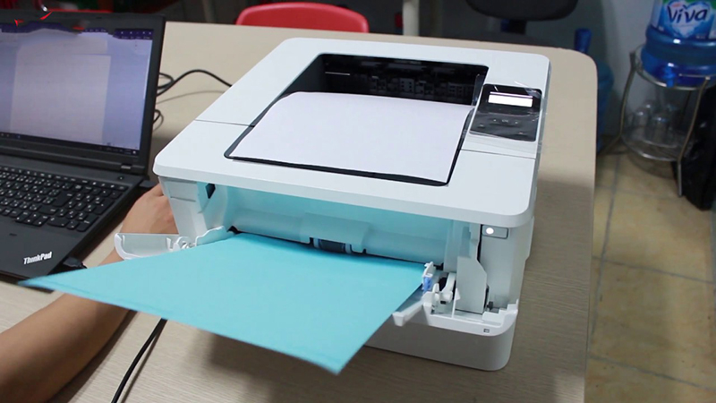 Sử dụng giấy in decal A4 cho máy in laser cần bảo quản ở nơi khô ráo