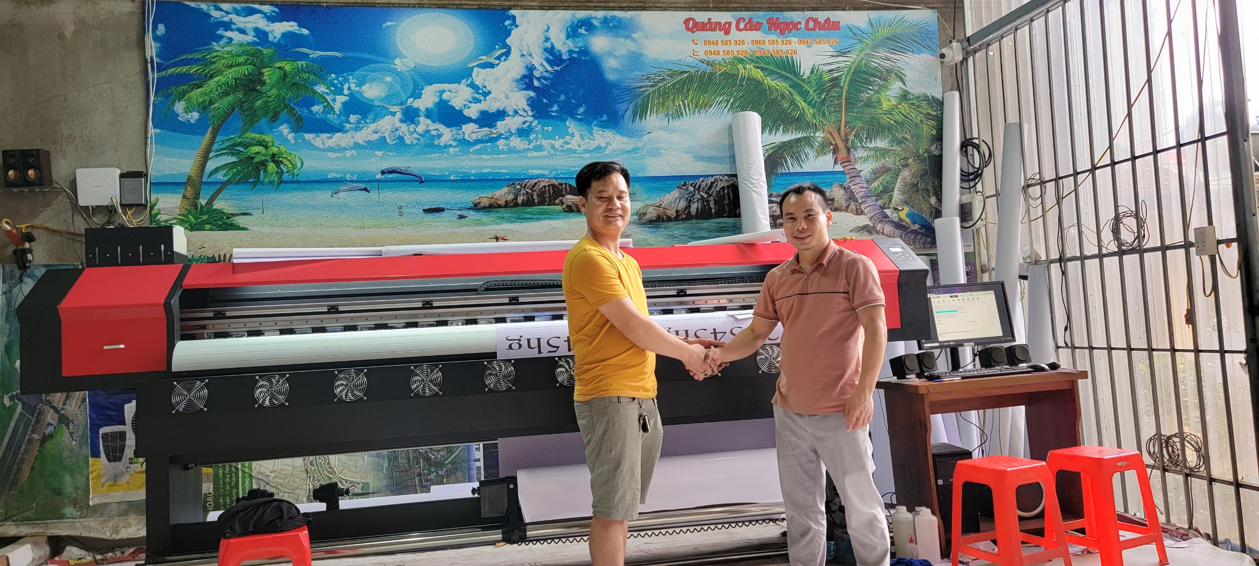 Bàn giao máy in 2m5 cho khách hàng QC Ngọc Châu tại Bắc Ninh